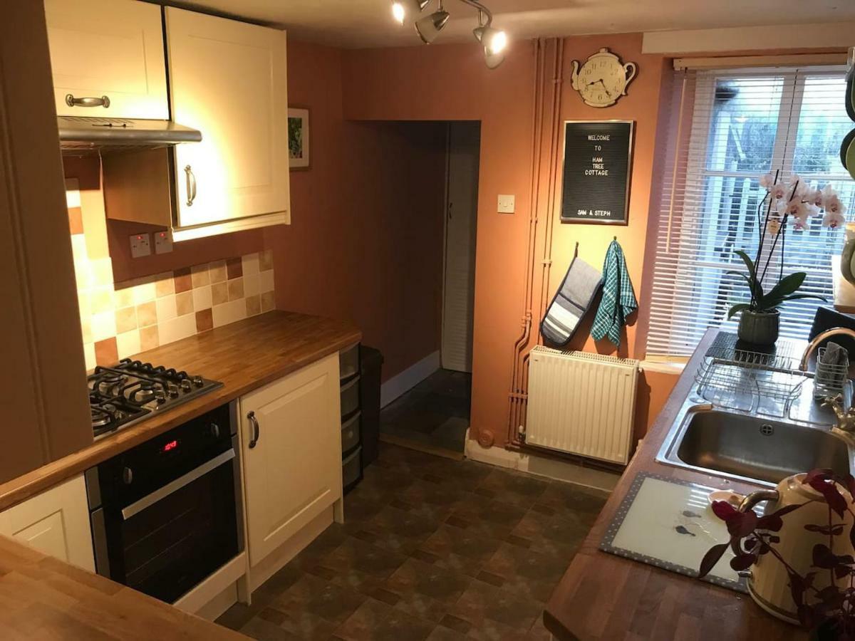 Ham Tree Cottage Trowbridge Buitenkant foto